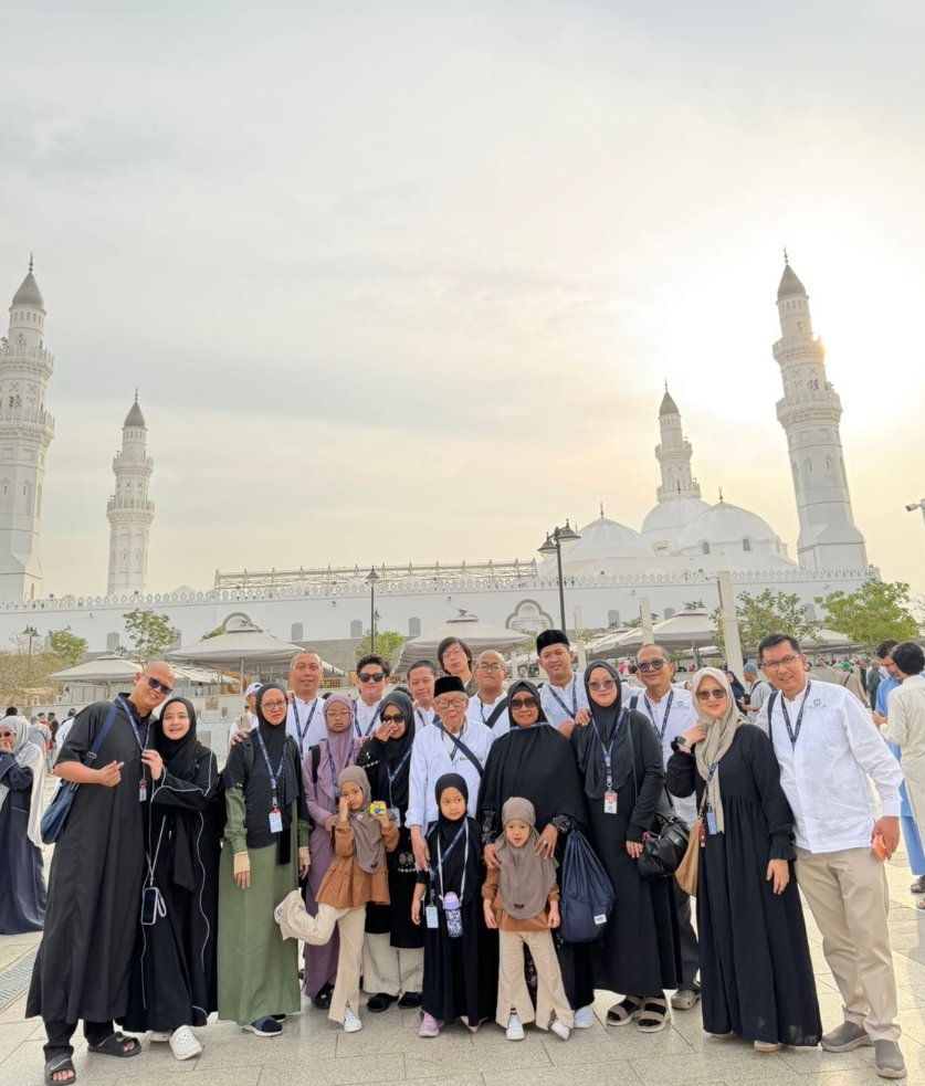Catatan Umrah Keluarga Besar Sriyono: Kebersamaan Lintas Generasi dalam Bingkai Nilai
