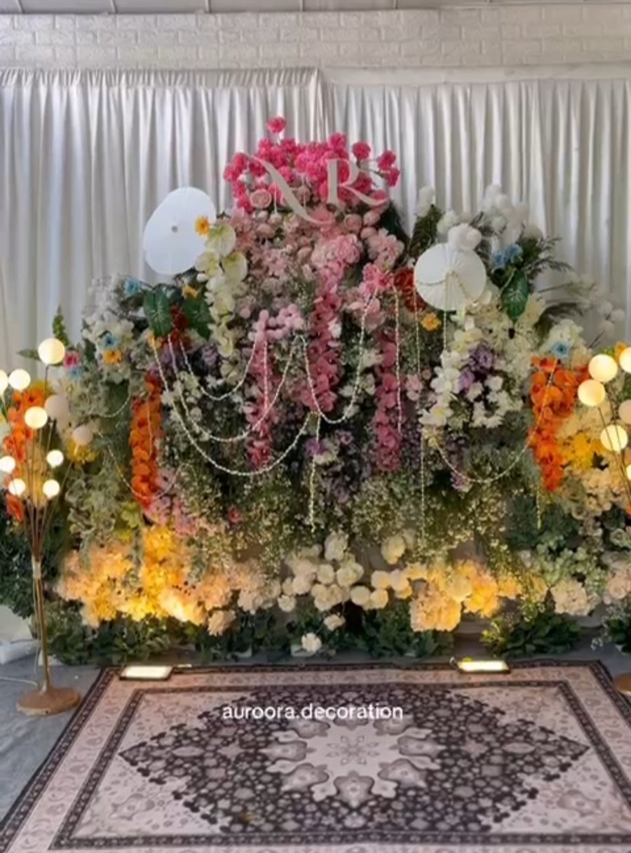 Auroora Decoration Sentuhan Estetika Berkelas Yang Mengubah Resepsi 
