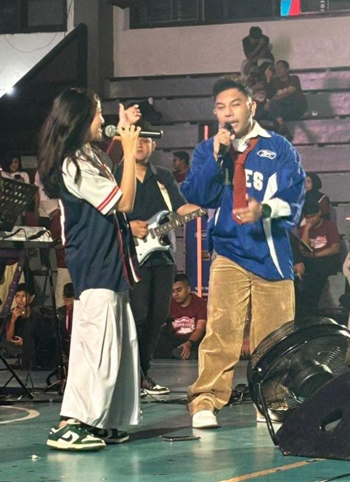 Fabio Asher Berkolaborasi Vokal dengan Siswa SMPN 1 Surabaya dalam SKYSCAPE 2K26 Open Air