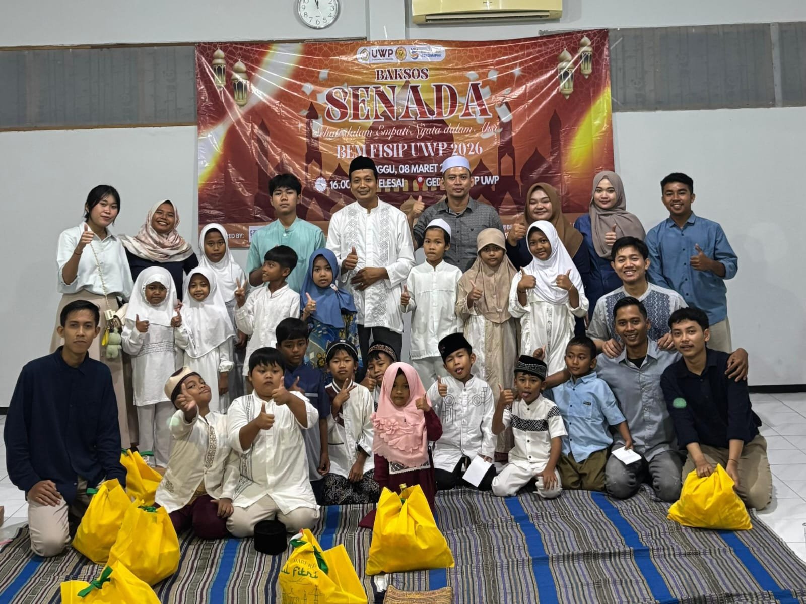 BEM FISIP UWP Gelar Baksos “Sehati Dalam Empati, Nyata Dalam Aksi”, Santuni Anak Yatim dan Bagikan Takjil