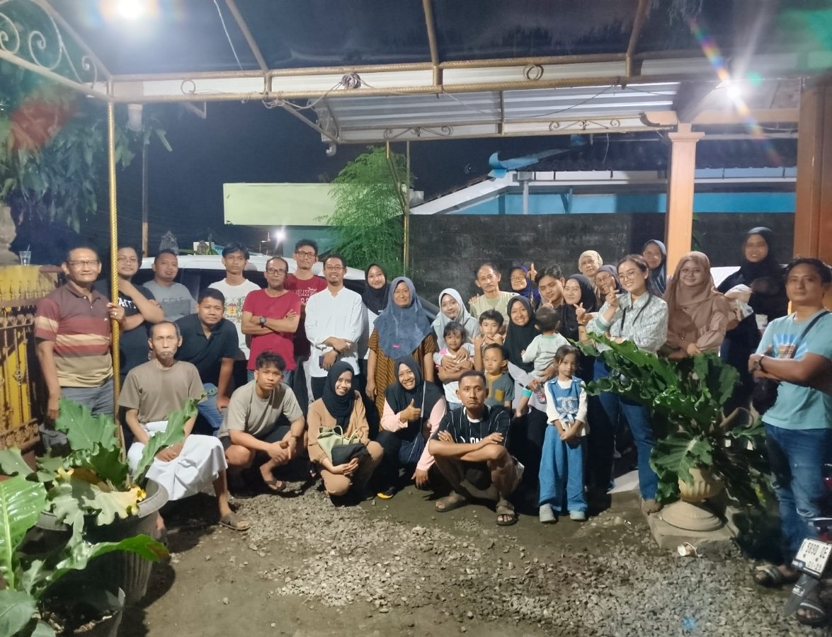 Silaturahmi Keluarga Besar Almarhum. Atmo Soewito dan Suwati di Blora: Menjaga Warisan Nilai Leluhur, Menguatkan Ikatan Bathin Lintas Generasi.