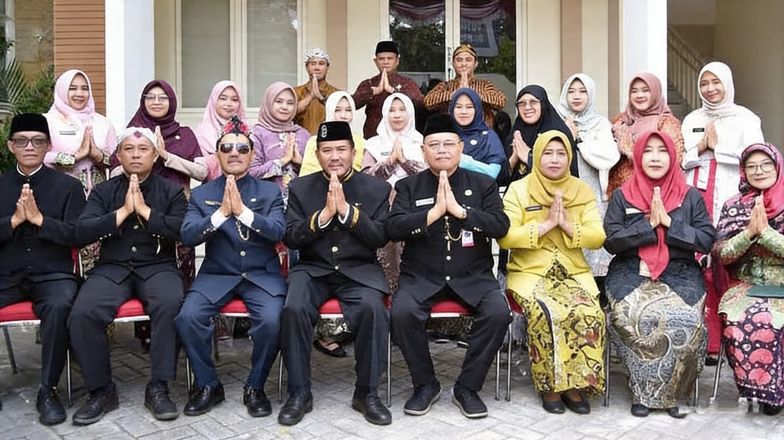 Emansipasi sebagai Lanskap Pendidikan Transformatif, Elegi Intelektual Dr. Budi Sulistyo di Lamongan