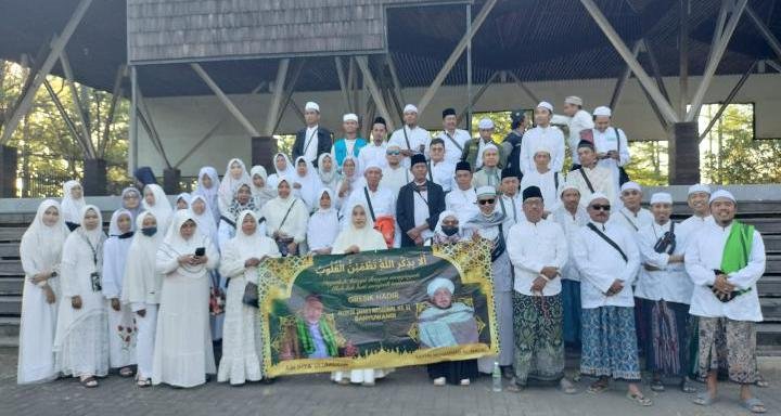 Nasikin bersama rombongan Gresik hadiri Dzikir Jama’i Nasional XI di Banyuwangi